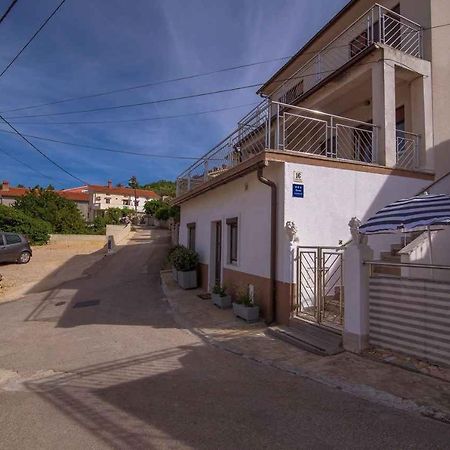 Apartment In Vrbnik/Island Krk 35825 Εξωτερικό φωτογραφία